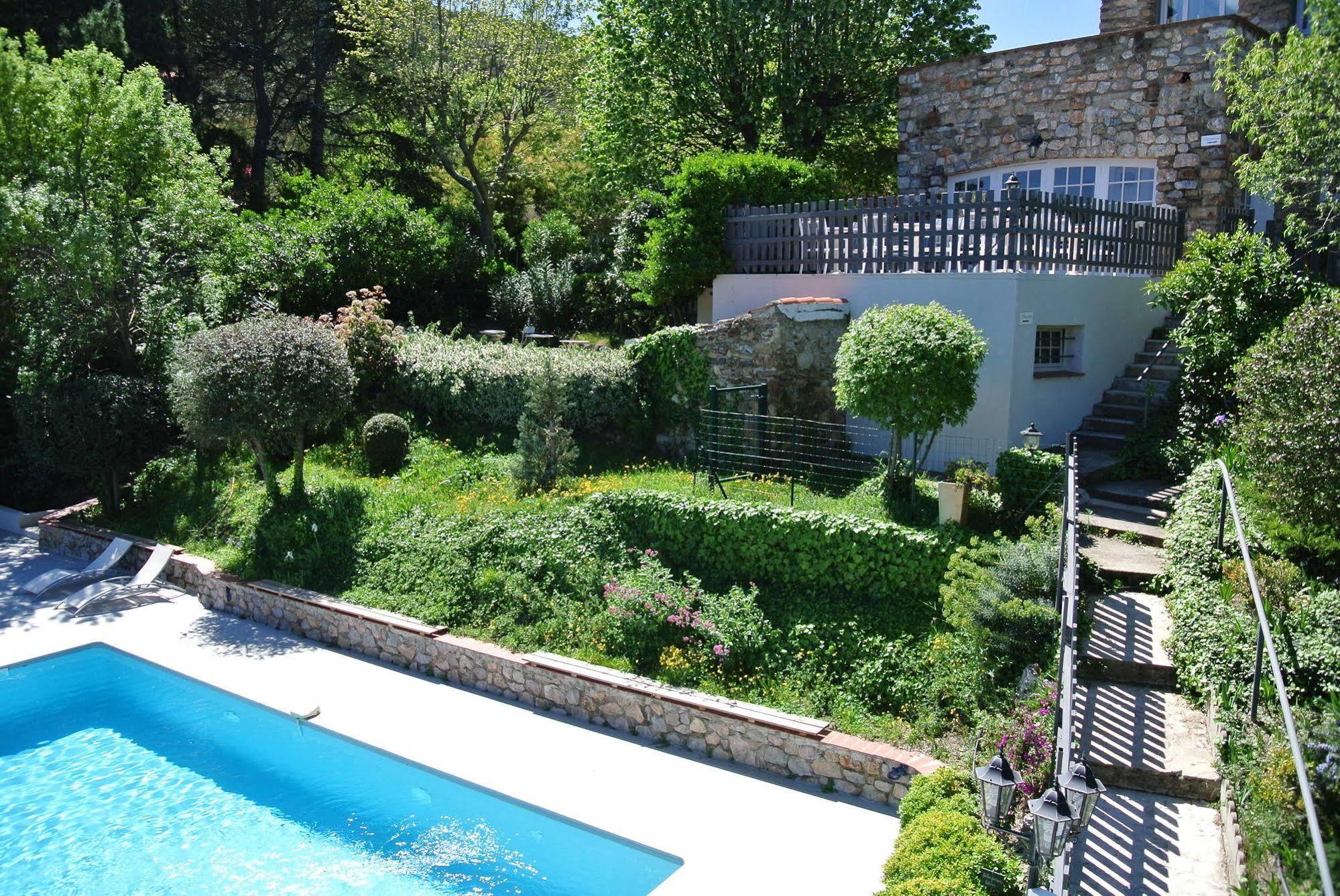 Le Relais Des Chartreuses Hotel Le Boulou Exterior photo